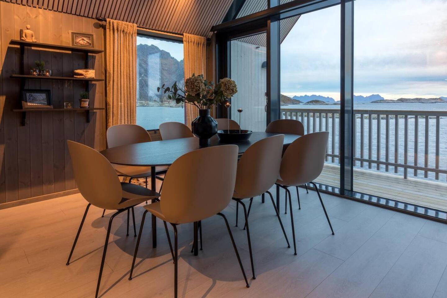 Leilighet Med Fantastisk Utsikt Henningsvær Kültér fotó