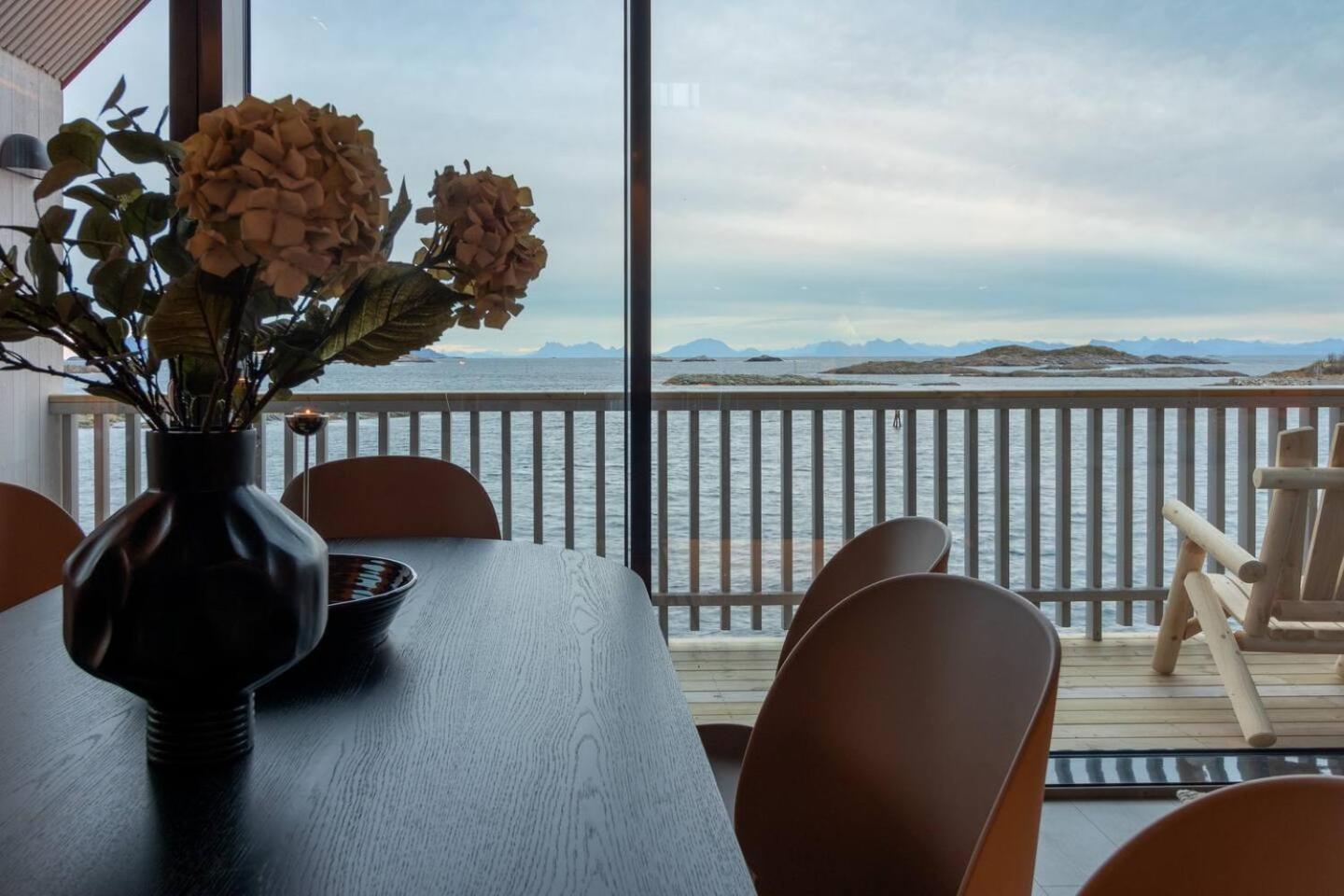 Leilighet Med Fantastisk Utsikt Henningsvær Kültér fotó